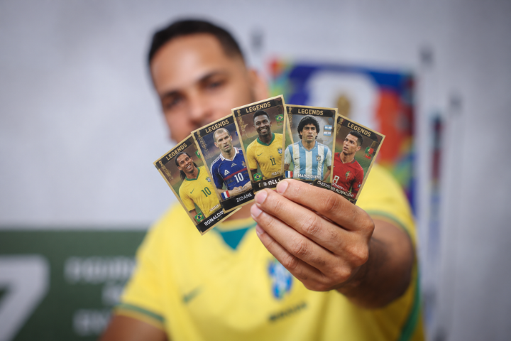 QUEM DÁ MAIS? LEGEND SOLIDÁRIA